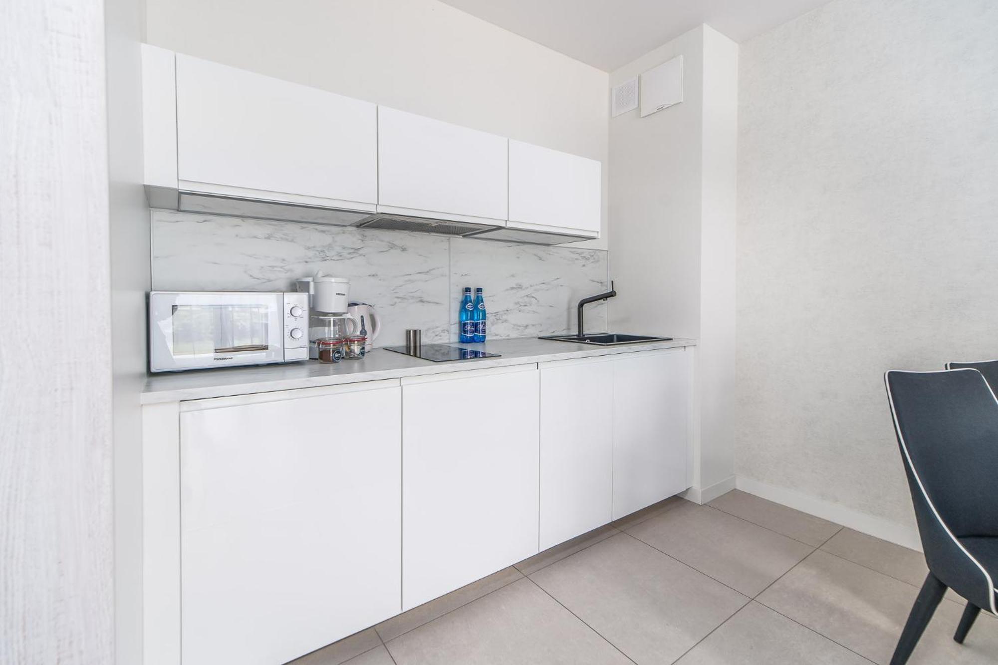 Bel Mare Lux Apartment B105 With Patio Garden By Noclegi Renters Miedzyzdroje Exteriér fotografie
